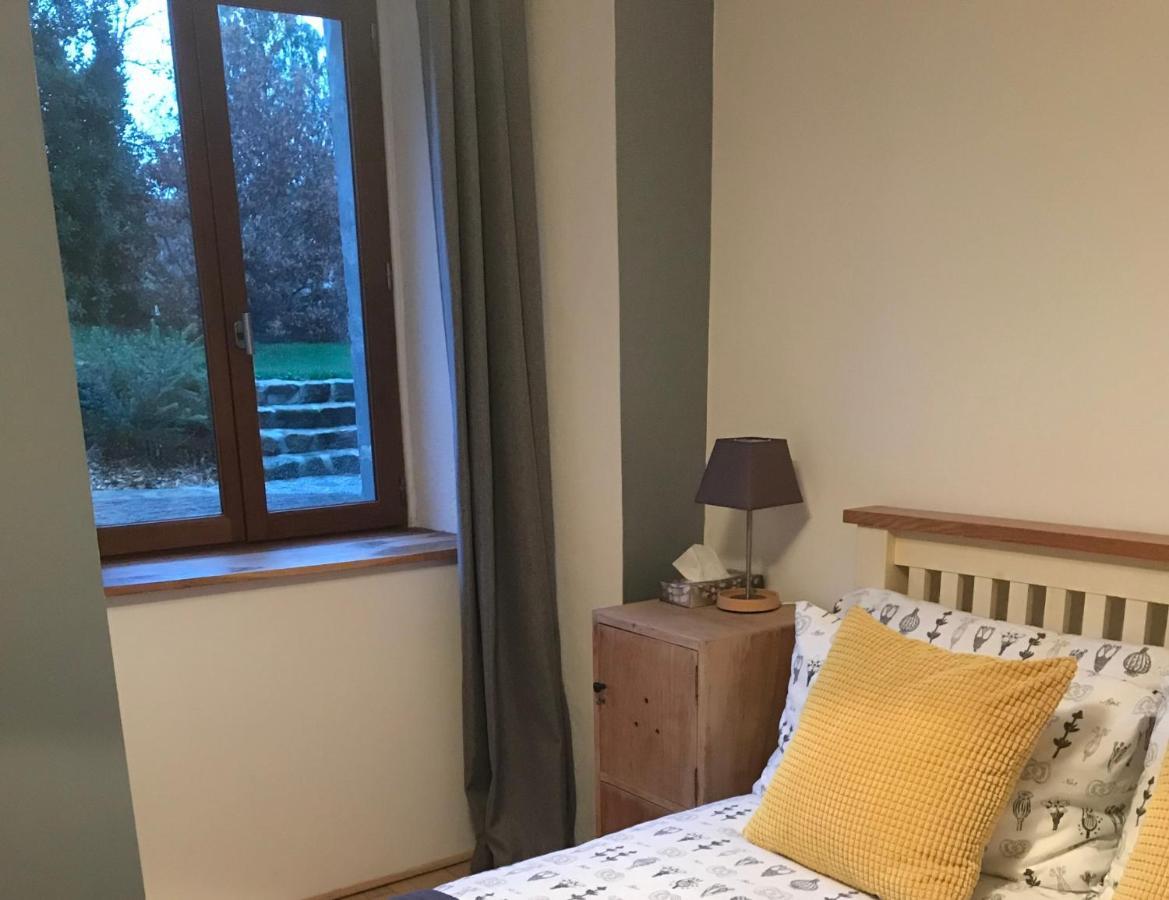 Bed and Breakfast The Annexe Chadalais Экстерьер фото